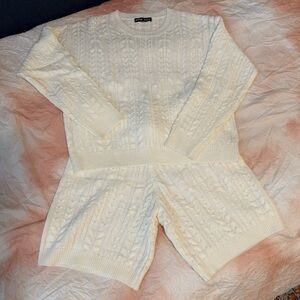 SHEIN WOMEN’S OFF WHITE TWO PIECE SET